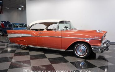 Chevrolet-Bel-air-1957-Sierra-Gold-Cream-26