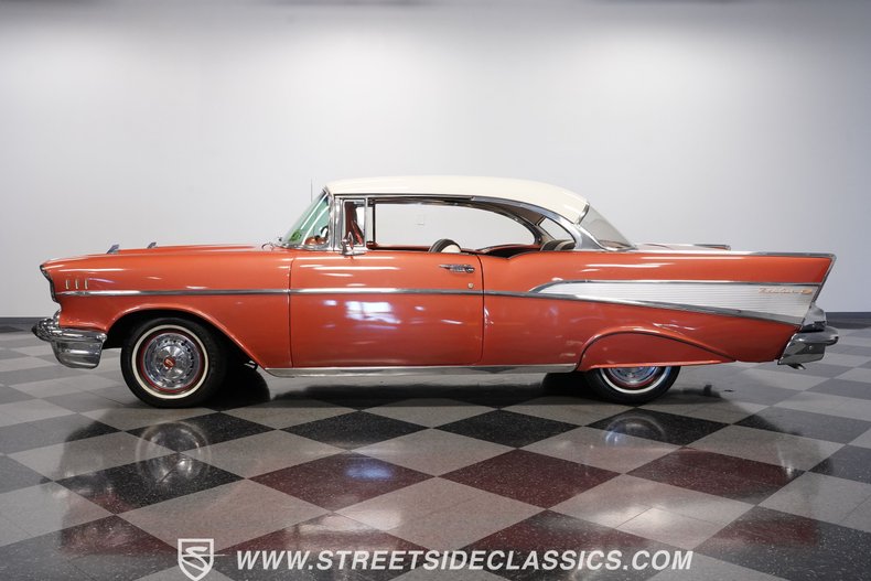 Chevrolet-Bel-air-1957-Sierra-Gold-Cream-5
