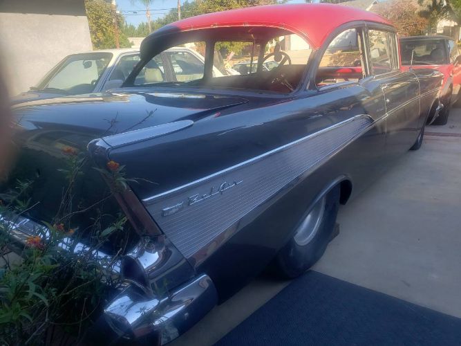 Chevrolet-Bel-air-1957-Two-Tone-4