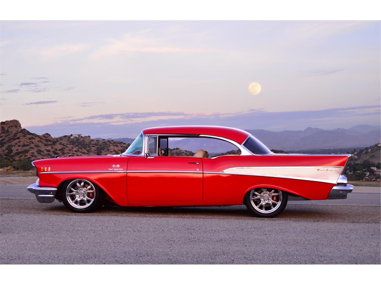 Chevrolet-Bel-air-1957-Viper-Red-Beige-1