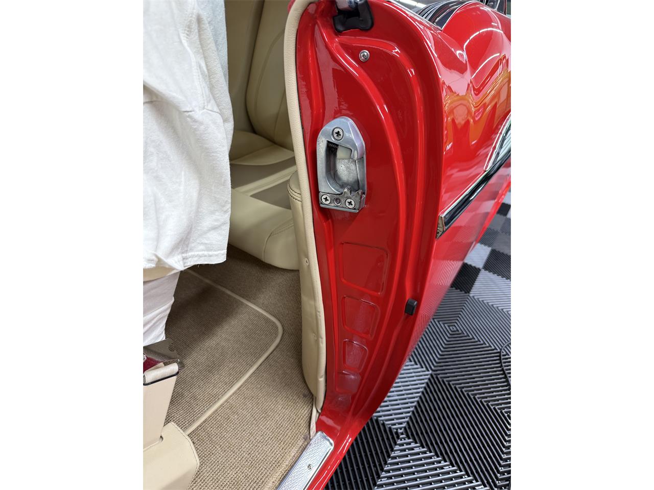 Chevrolet-Bel-air-1957-Viper-Red-Beige-8