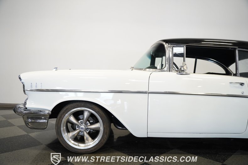 Chevrolet-Bel-air-1957-White-40