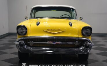 Chevrolet-Bel-air-1957-Yellow-Black-2