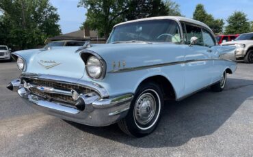 Chevrolet-Bel-air-1957-blue
