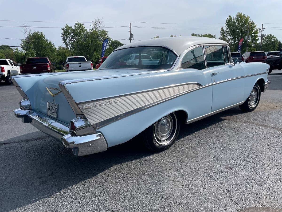 Chevrolet-Bel-air-1957-blue-6