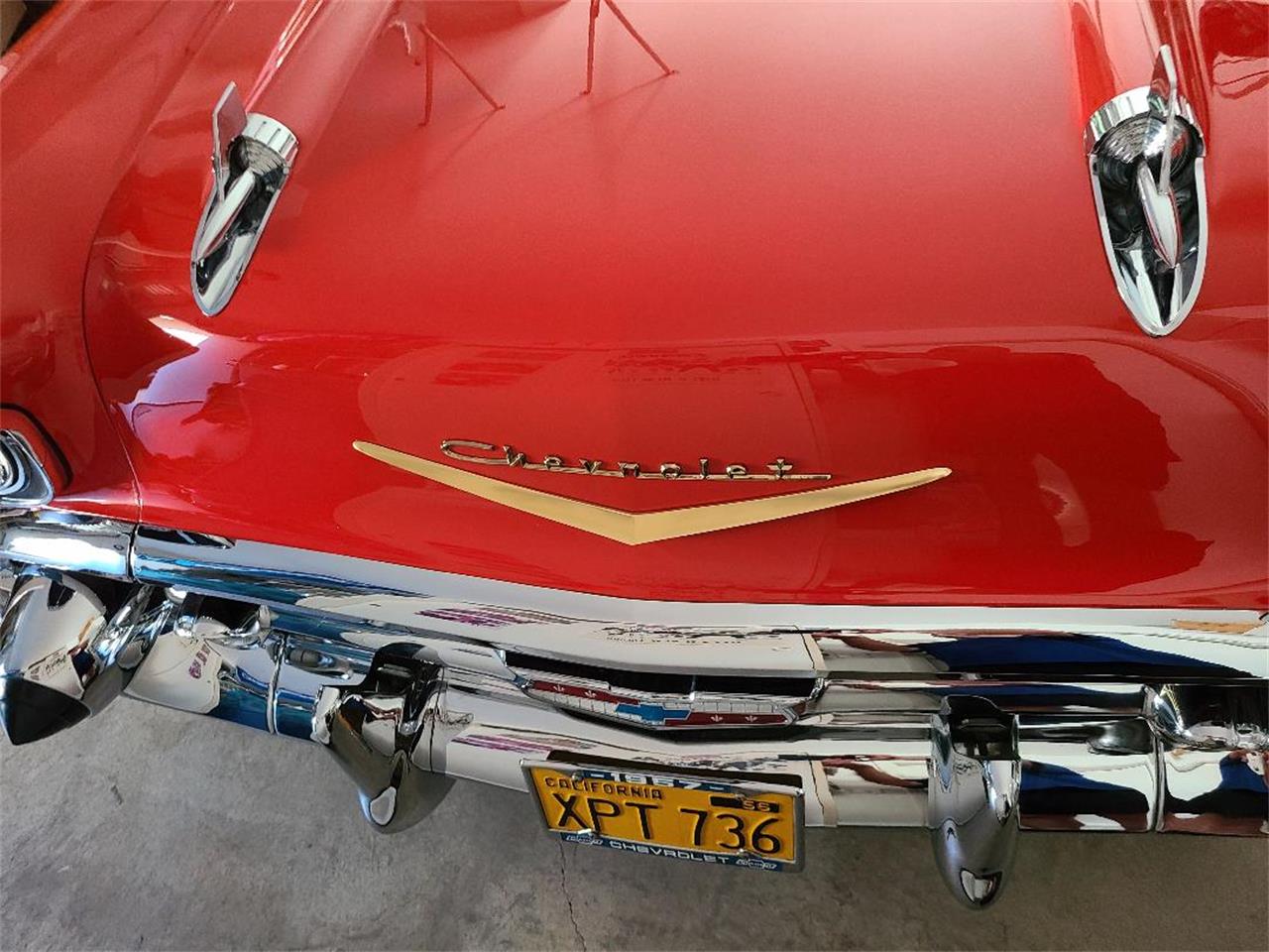 Chevrolet-Bel-air-1957-matador-red-red-and-black-3