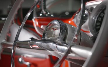 Chevrolet-Bel-air-1957-red-silverred-21