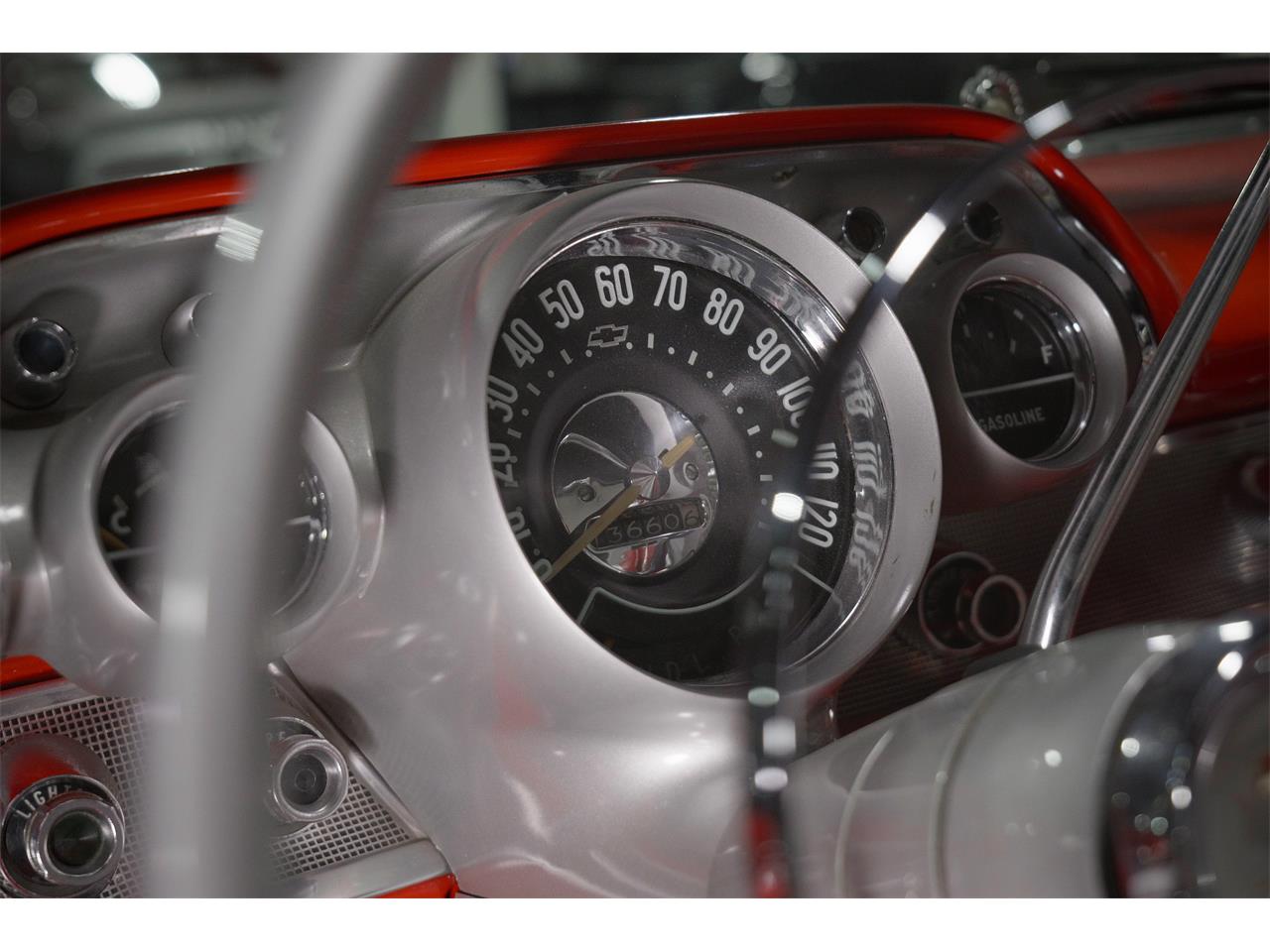 Chevrolet-Bel-air-1957-red-silverred-4