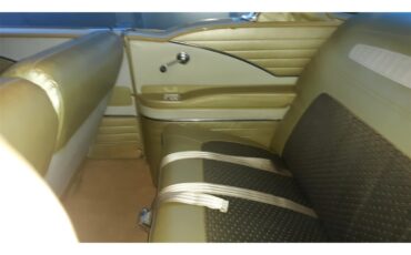 Chevrolet-Bel-air-1958-Anniv.-Gold-amp-White-Gold-Cloth-amp-Vinyl-40