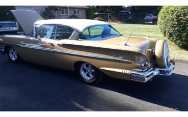 Chevrolet-Bel-air-1958-Anniv.-Gold-amp-White-Gold-Cloth-amp-Vinyl-6