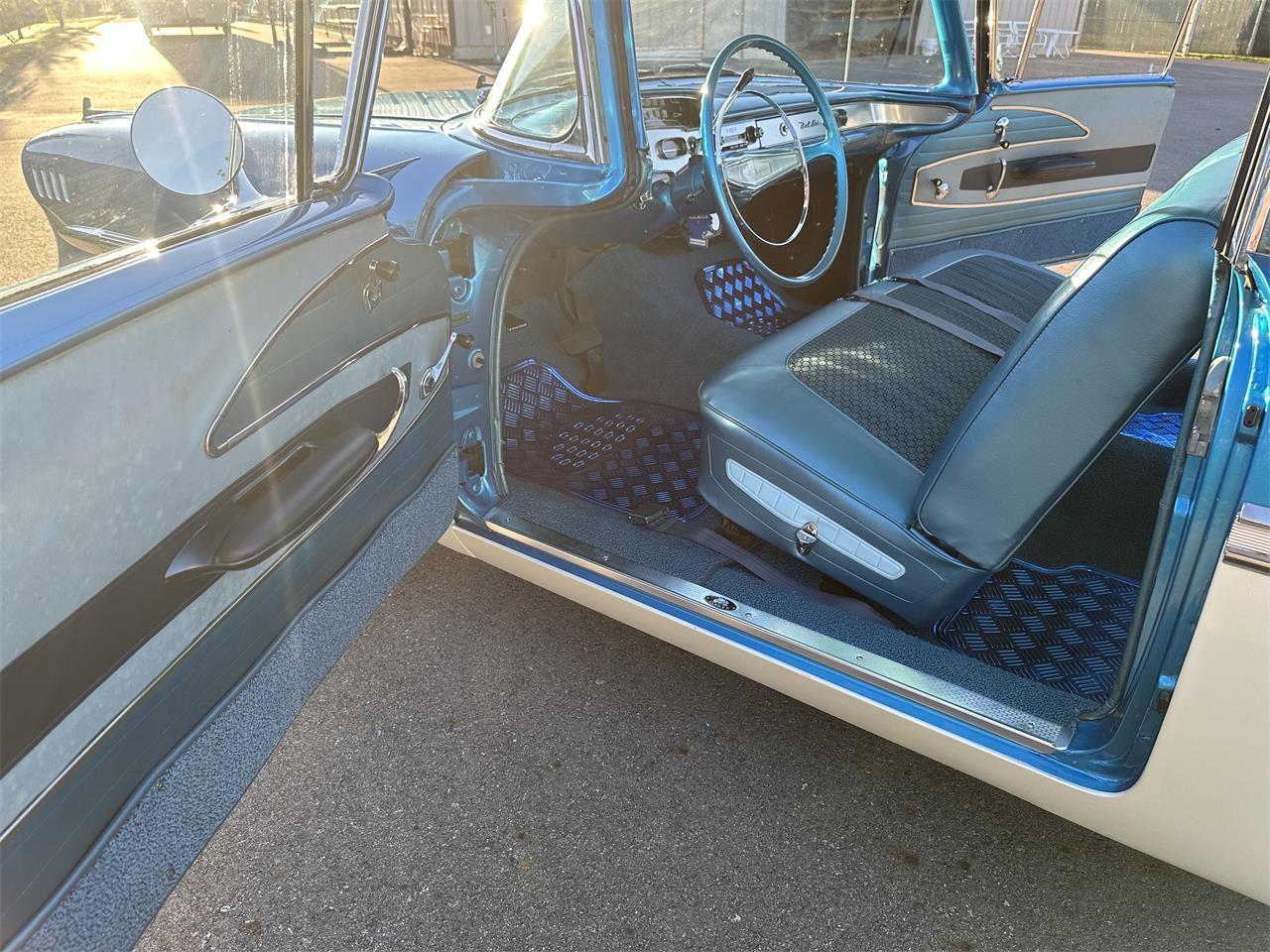 Chevrolet-Bel-air-1958-BlueWhite-Blue-1