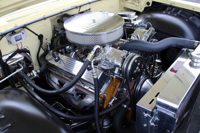 Chevrolet-Bel-air-1960-Yellow-White-32