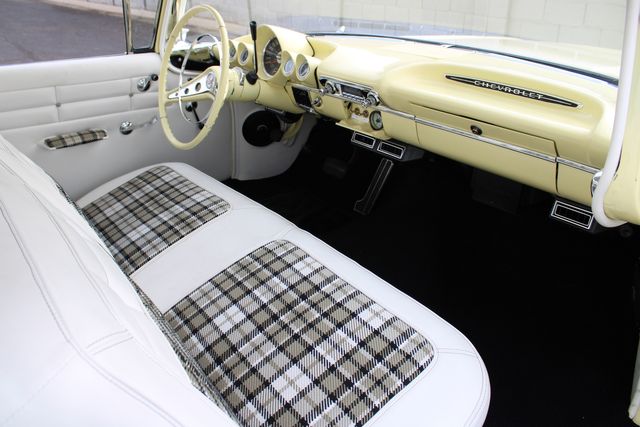 Chevrolet-Bel-air-1960-Yellow-White-7