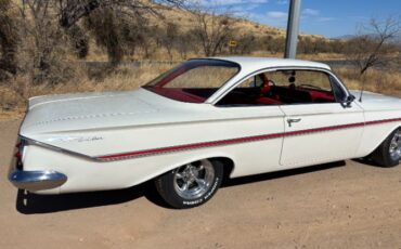 Chevrolet-Bel-air-1961-2