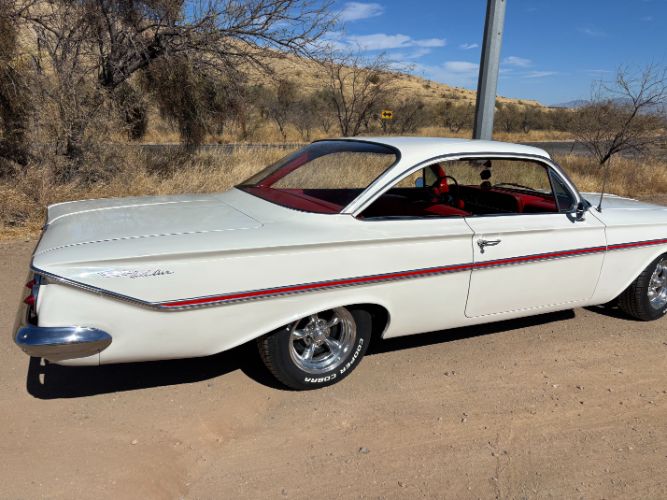 Chevrolet-Bel-air-1961-2