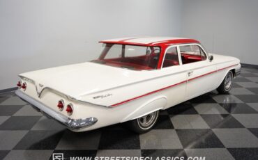 Chevrolet-Bel-air-1961-White-Red-25