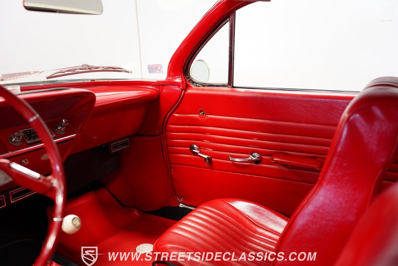 Chevrolet-Bel-air-1961-White-Red-43
