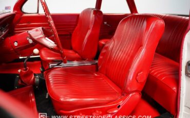 Chevrolet-Bel-air-1961-White-Red-44