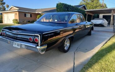 Chevrolet-Bel-air-1962-Black-Red-10