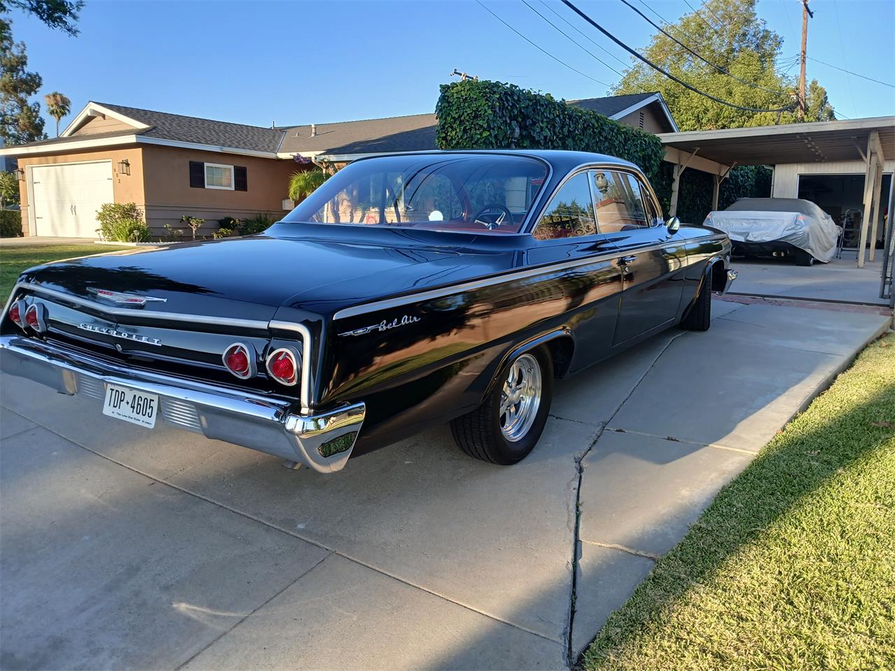 Chevrolet-Bel-air-1962-Black-Red-10