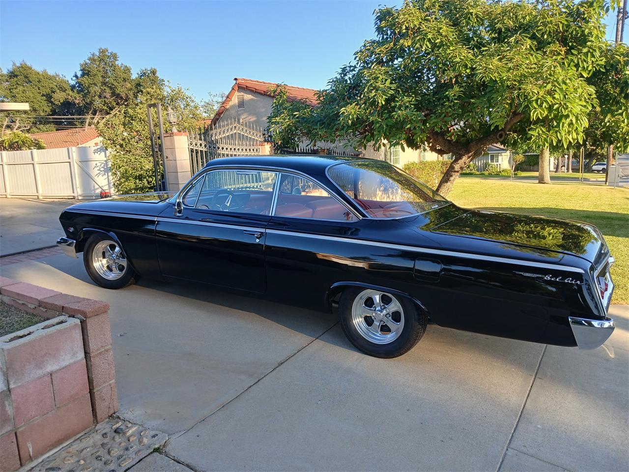 Chevrolet-Bel-air-1962-Black-Red-3