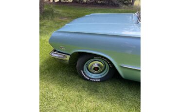 Chevrolet-Bel-air-1963-Turquoise-Turquoise-2