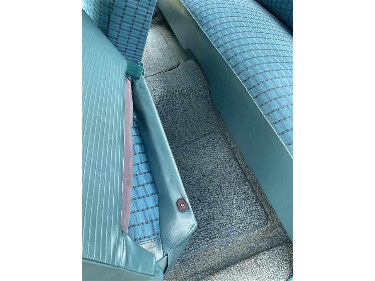 Chevrolet-Bel-air-1963-Turquoise-Turquoise-30