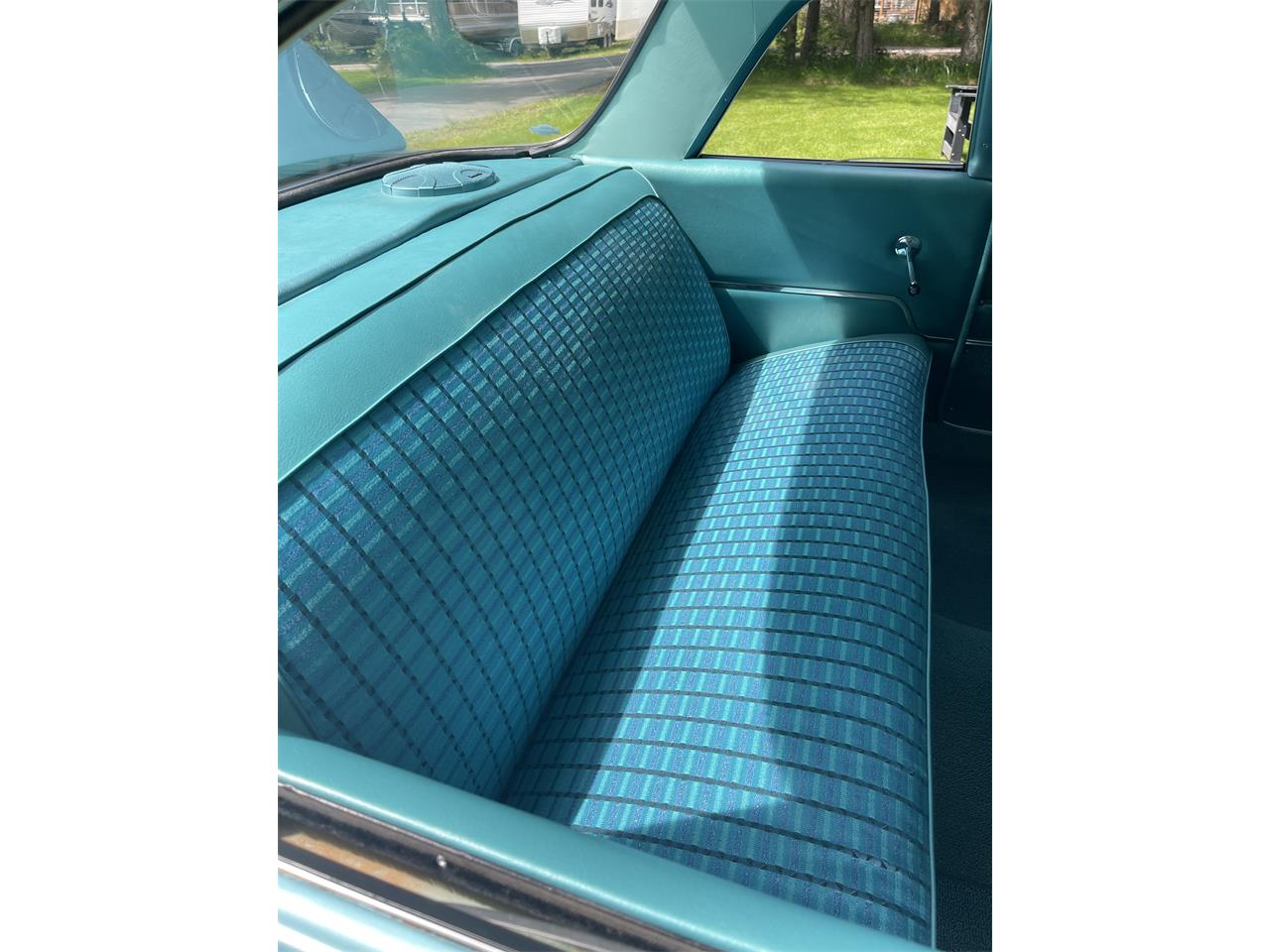 Chevrolet-Bel-air-1963-Turquoise-Turquoise-35