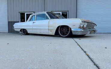 Chevrolet-Bel-air-1963-White-17