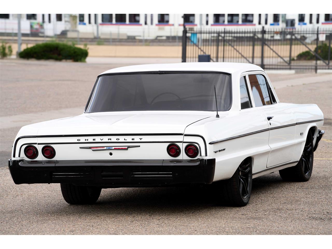 Chevrolet-Bel-air-1964-White-Black-16