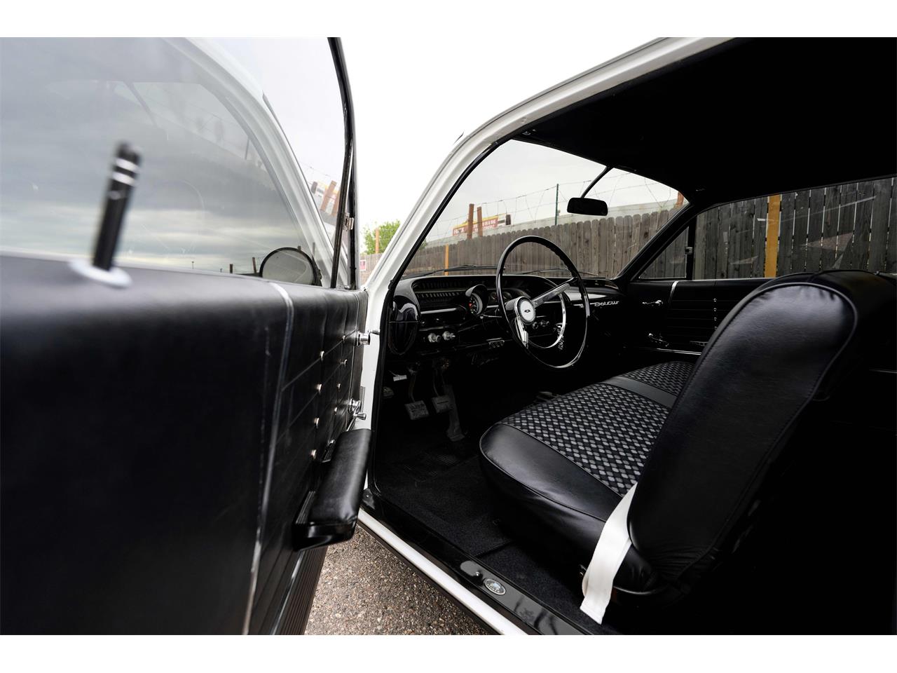 Chevrolet-Bel-air-1964-White-Black-59
