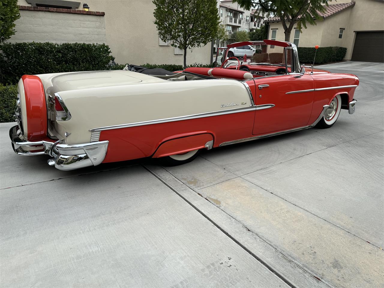 Chevrolet-Bel-air-convertible-1955-Gypsy-redbeige-Red-and-beige-11