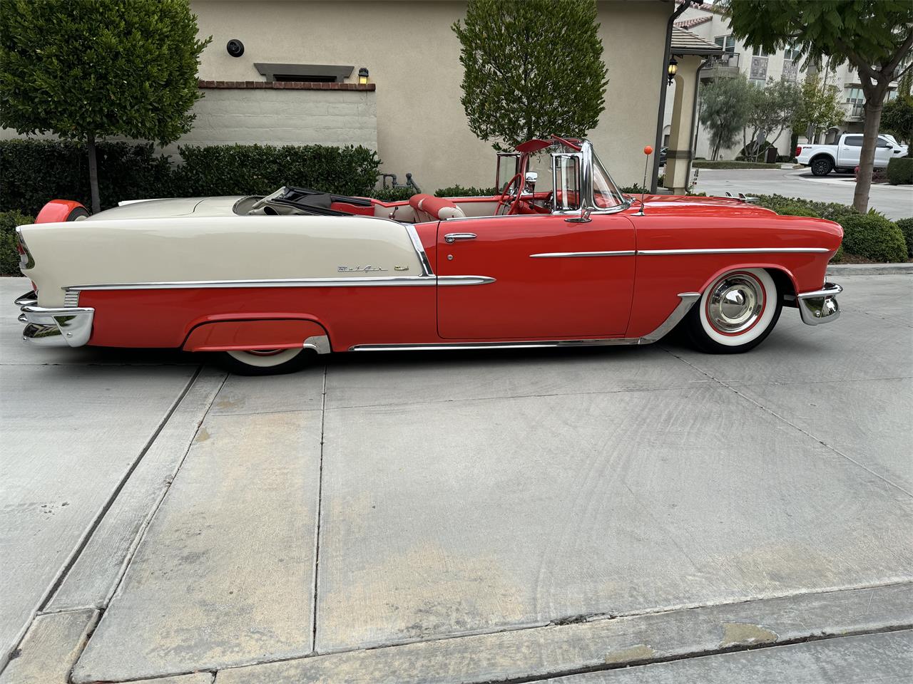 Chevrolet-Bel-air-convertible-1955-Gypsy-redbeige-Red-and-beige-12