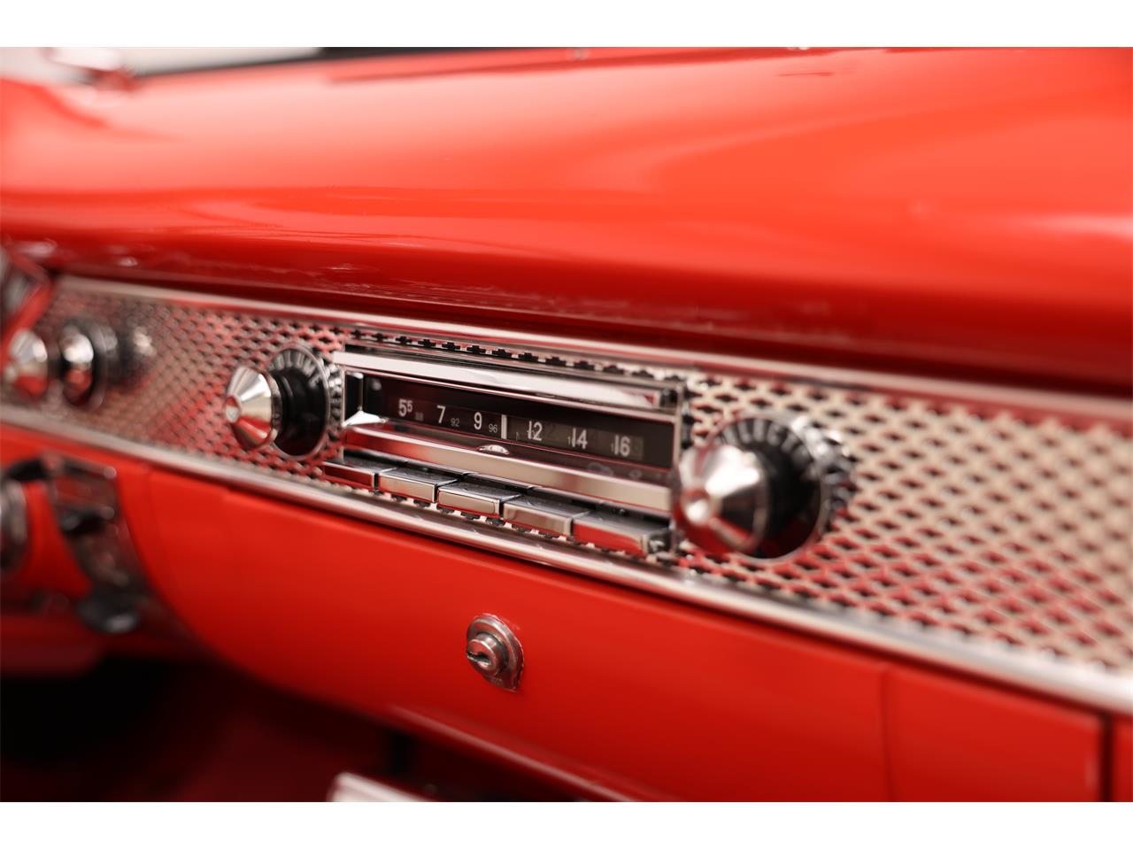 Chevrolet-Bel-air-convertible-1955-Gypsy-redbeige-Red-and-beige-23