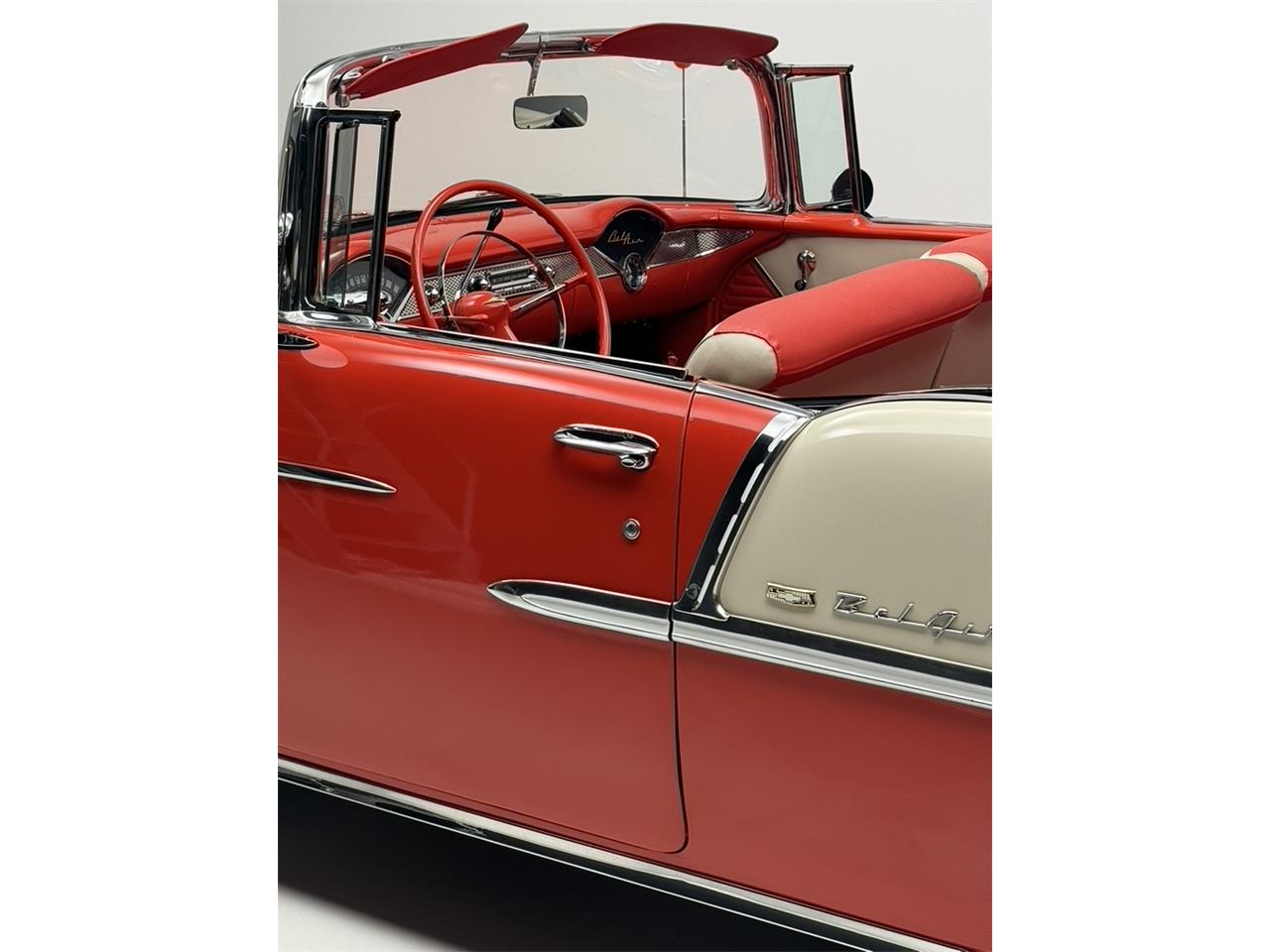 Chevrolet-Bel-air-convertible-1955-Gypsy-redbeige-Red-and-beige-7