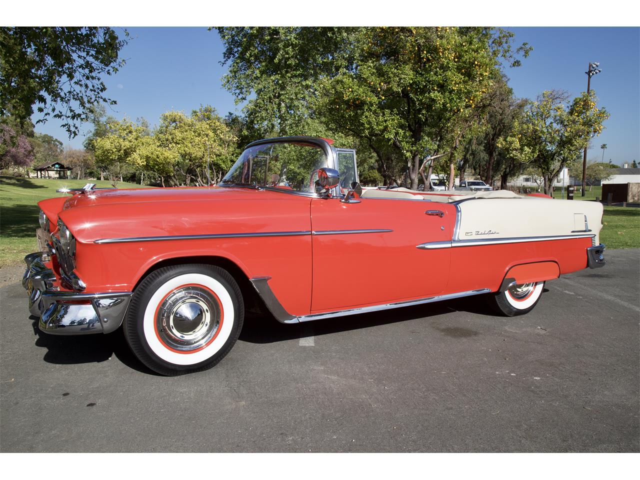 Chevrolet-Bel-air-convertible-1955-Gypsy-redbeige-Red-and-beige