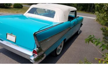 Chevrolet-Bel-air-convertible-1957-BLUE-BLUE-WHITE-3