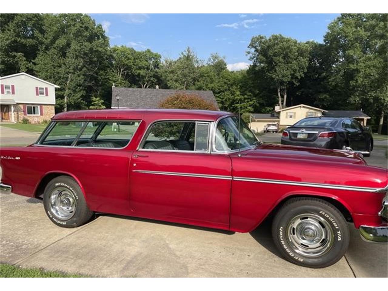 Chevrolet-Bel-air-nomad-1955-Candy-Apple-red-Gray