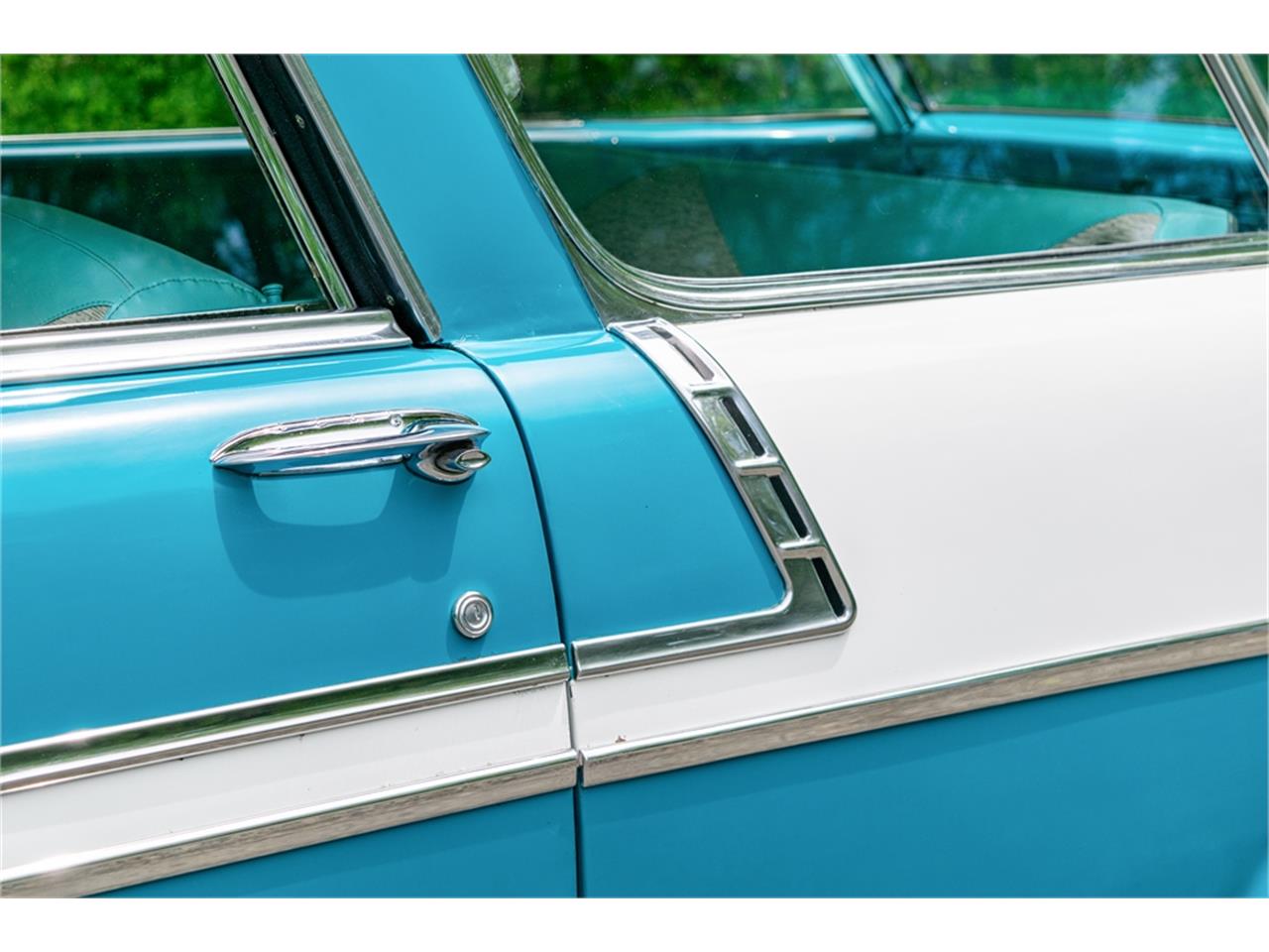 Chevrolet-Bel-air-nomad-1956-India-IvoryTwilight-Turquoise-GrayTurquoise-32