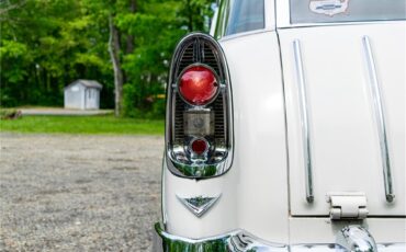Chevrolet-Bel-air-nomad-1956-India-IvoryTwilight-Turquoise-GrayTurquoise-34