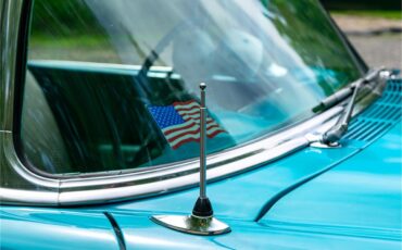 Chevrolet-Bel-air-nomad-1956-India-IvoryTwilight-Turquoise-GrayTurquoise-44