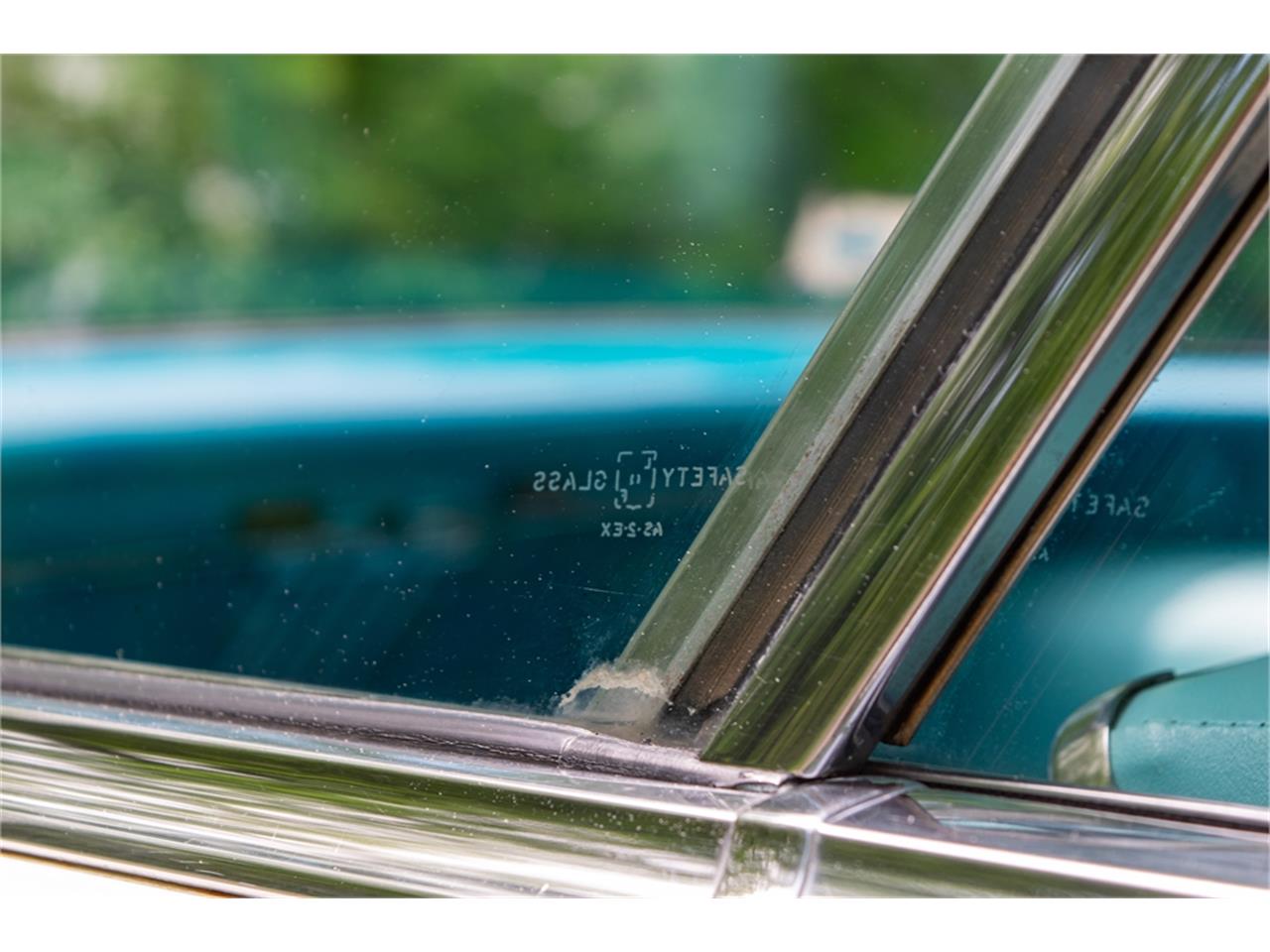 Chevrolet-Bel-air-nomad-1956-India-IvoryTwilight-Turquoise-GrayTurquoise-50
