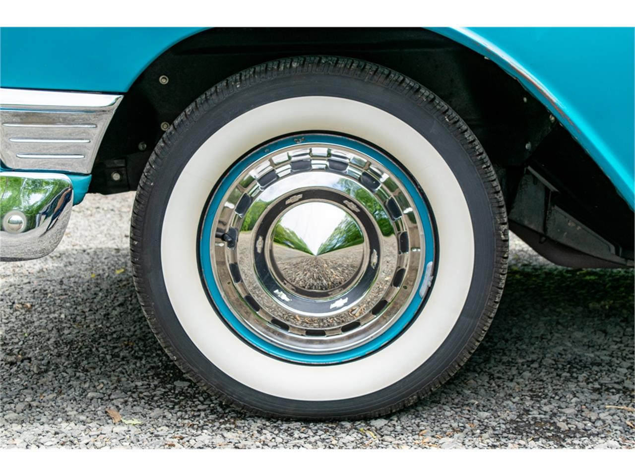 Chevrolet-Bel-air-nomad-1956-India-IvoryTwilight-Turquoise-GrayTurquoise-51
