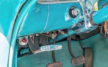 Chevrolet-Bel-air-nomad-1956-India-IvoryTwilight-Turquoise-GrayTurquoise-57