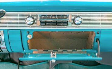 Chevrolet-Bel-air-nomad-1956-India-IvoryTwilight-Turquoise-GrayTurquoise-63