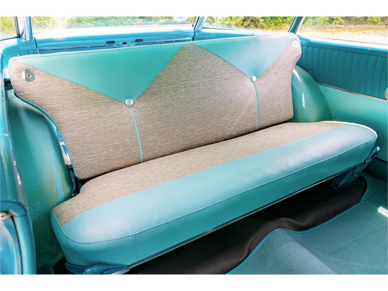Chevrolet-Bel-air-nomad-1956-India-IvoryTwilight-Turquoise-GrayTurquoise-67