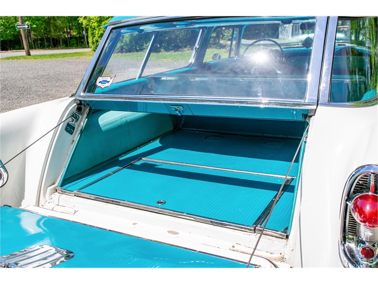 Chevrolet-Bel-air-nomad-1956-India-IvoryTwilight-Turquoise-GrayTurquoise-70