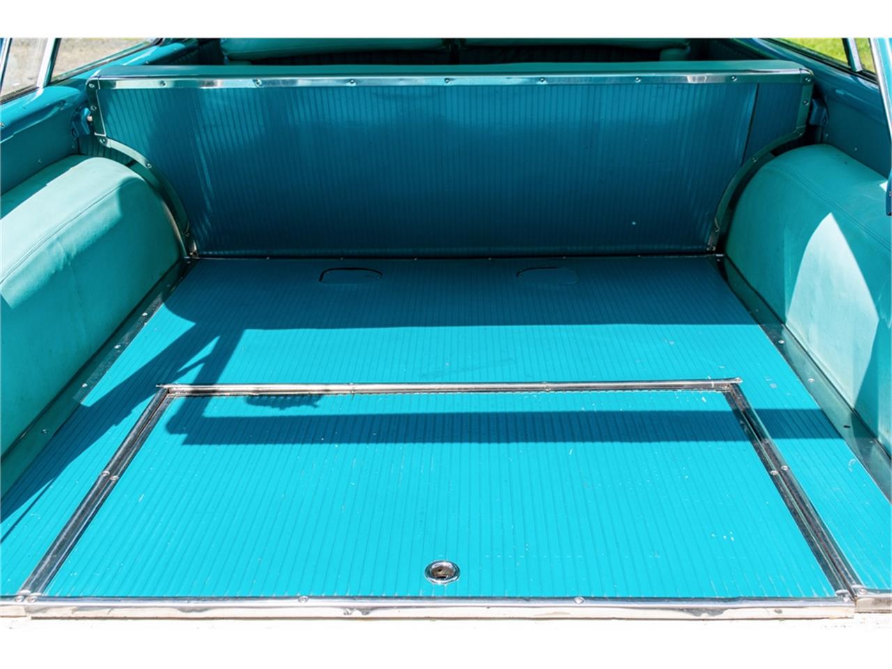 Chevrolet-Bel-air-nomad-1956-India-IvoryTwilight-Turquoise-GrayTurquoise-71