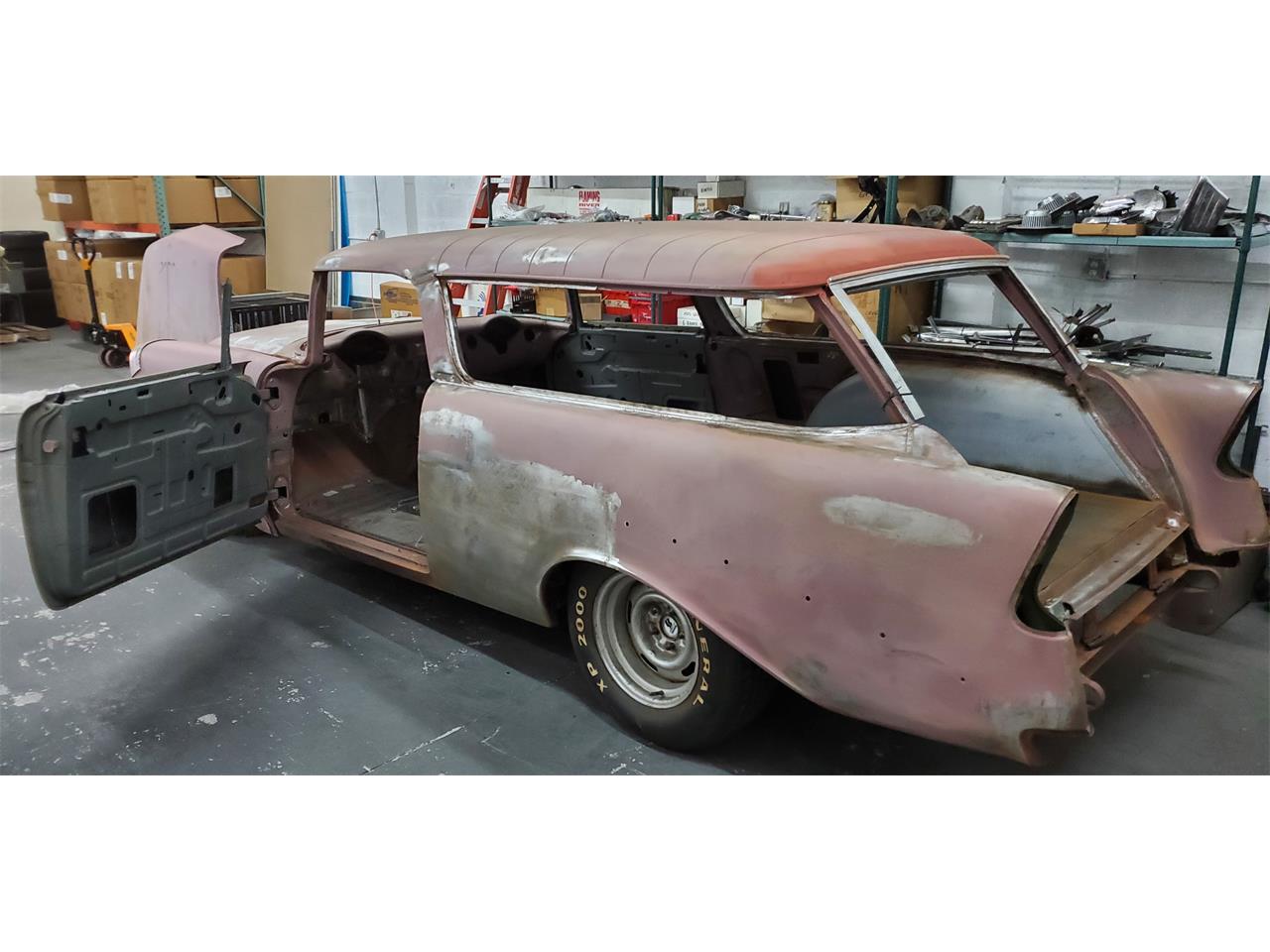 Chevrolet-Bel-air-nomad-1956-Primer-NA-18