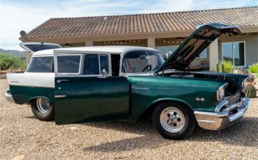 Chevrolet-Bel-air-wagon-1957-Hunter-Green-White-Black-1